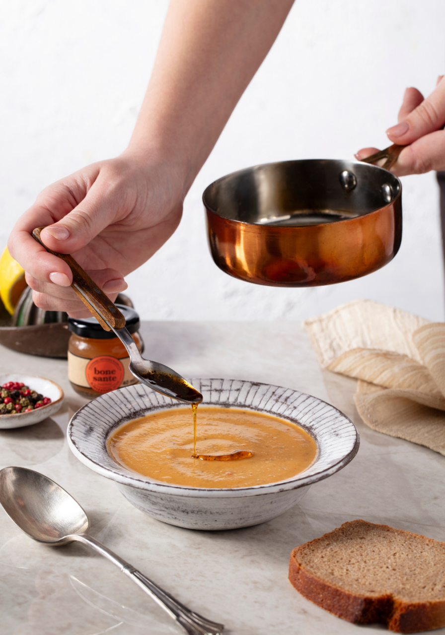 İlikli Kemik Suyu Hakkında Doğru Bilinen Yanlışlar: Ev Yapımı mı, Profesyonel mi?